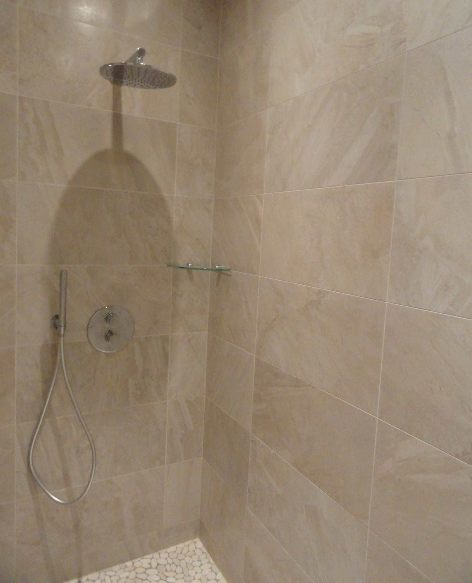 Chambre D'Hotes Au Creux Du Chambon ジョワイユーズ 部屋 写真
